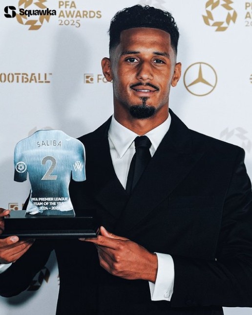 九游体育视频直播-了不起！萨利巴是唯一一位近三年均入选PFA英超年度最佳阵的球员